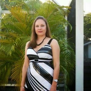 Meet your Posher, Angie